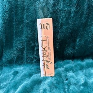 Urban Decay Stay Naked Foundation Box - Shade 50WY